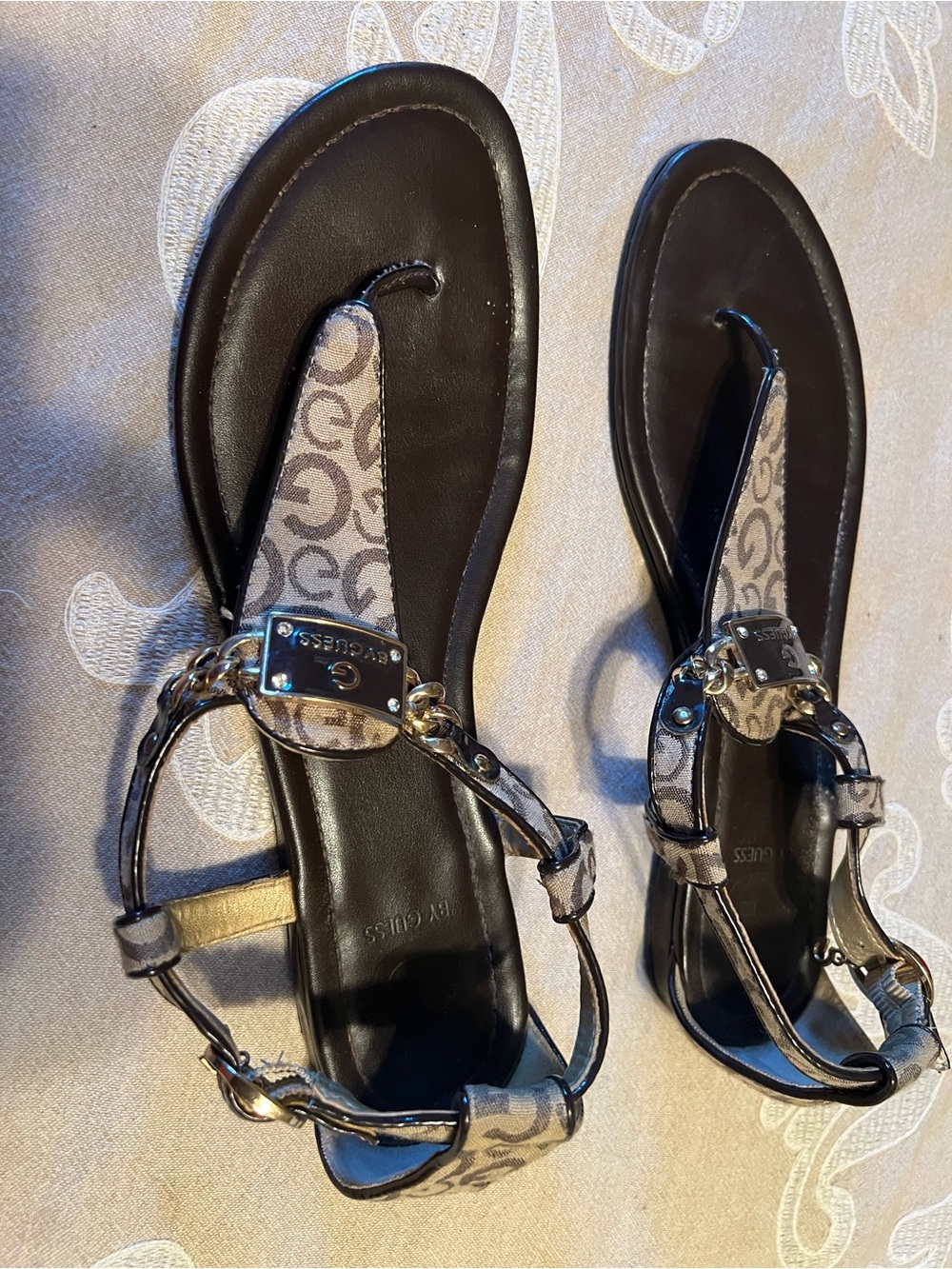 Guess Black Logo-Print Thong Sandals with Silver Hardware